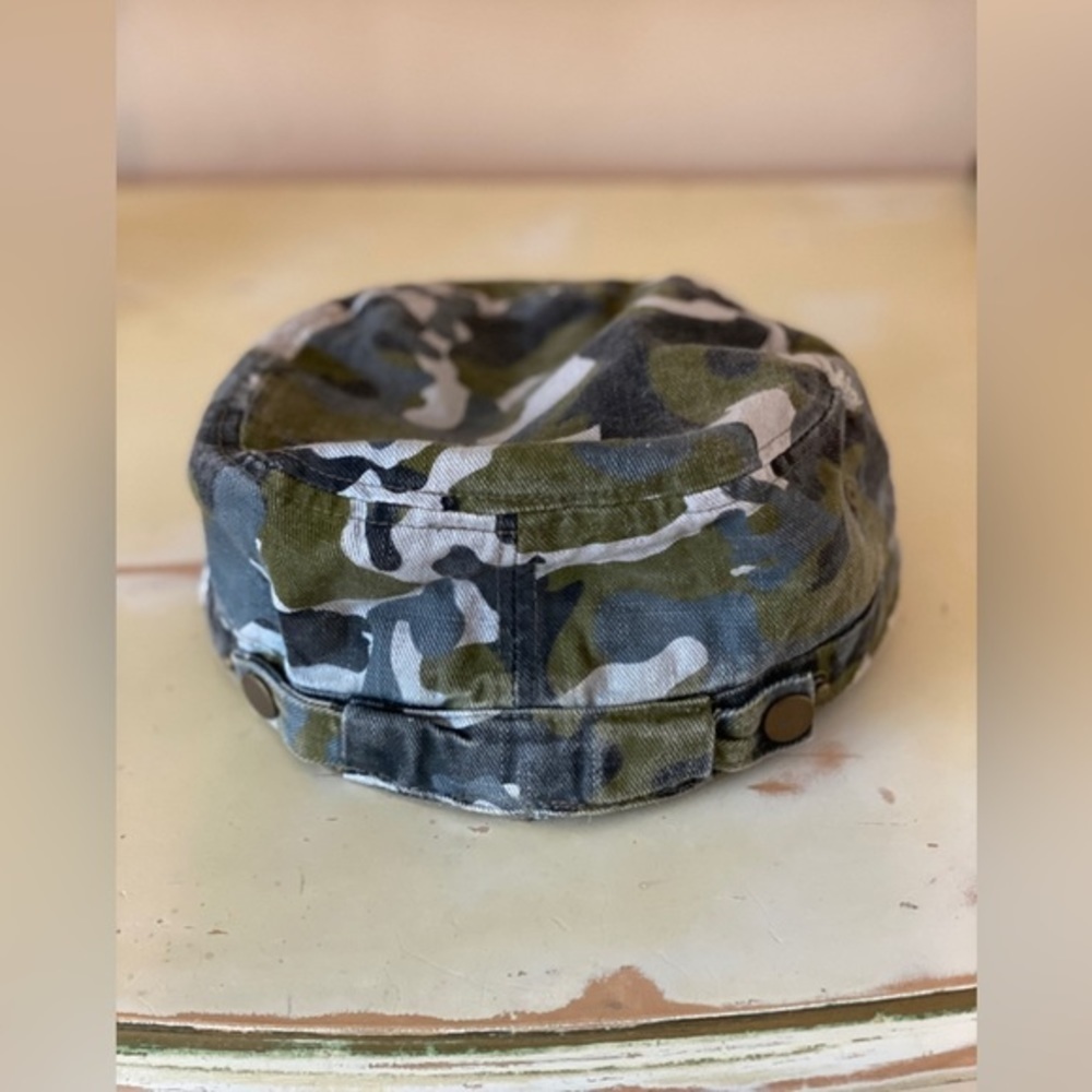 Denim Camouflage Hat - Picture 6 of 9
